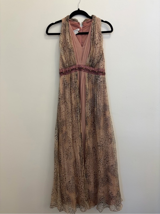 Kay Unger Dresses & Skirts - Kay Unger Blush/Gold‎ Beaded Silk Metallic Chiffon Goddess Gown Altered to Sz 4